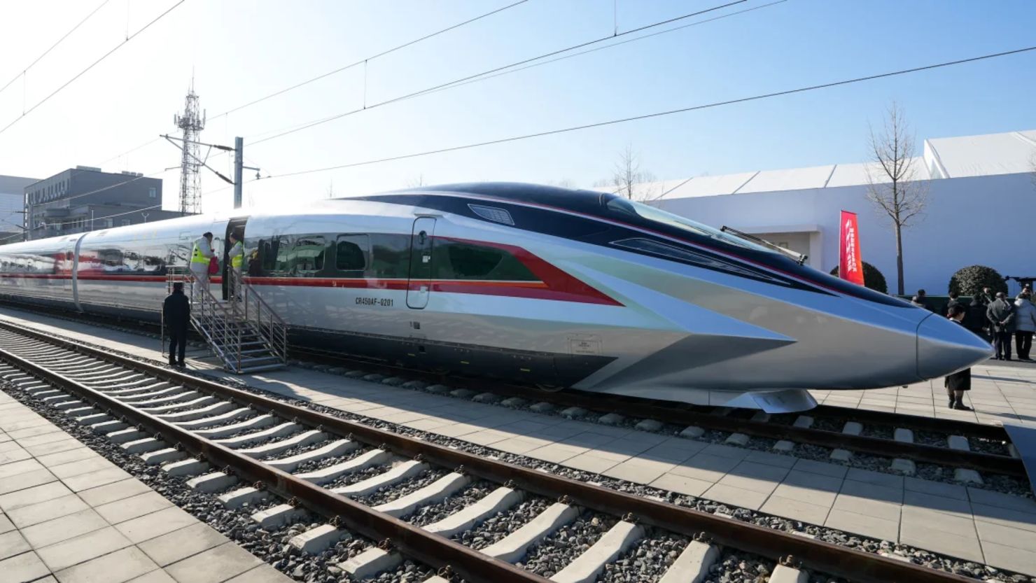 Tren de Alta Velocidad hacia el Misterio de Xi'an