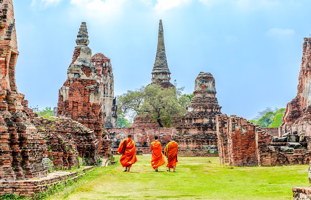 Mercados Tradicionales y Camino a Ayutthaya