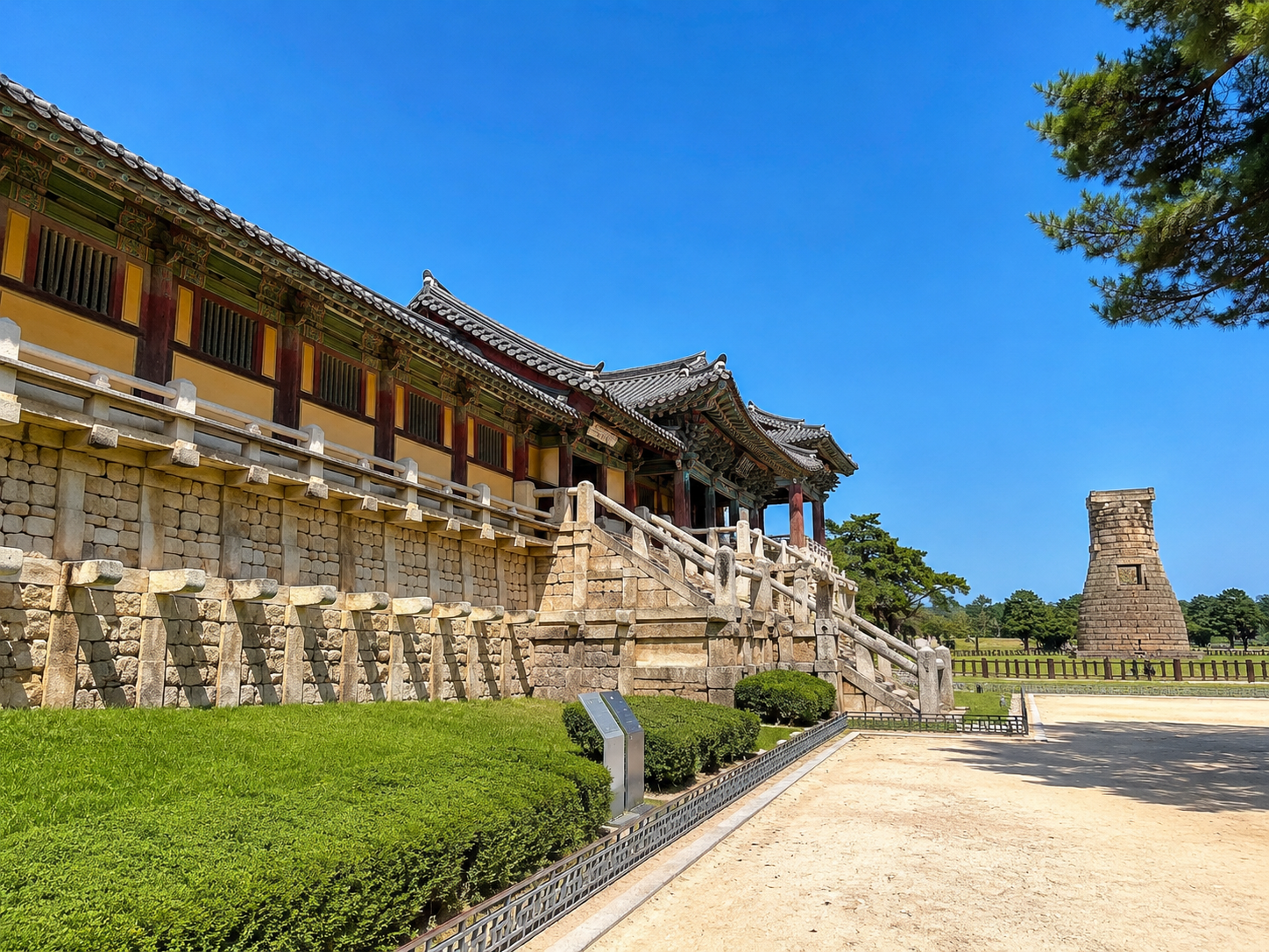 Templo Bulguksa, Cheomseongdae, Hwangridan-gil y Tumbas Daereungwon