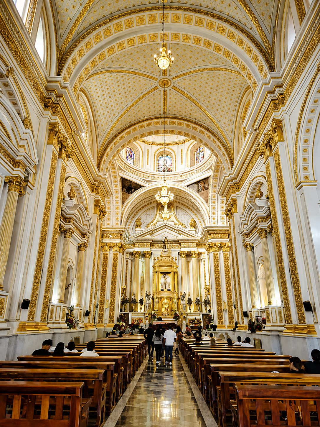 Interior del santuario señor chalma viaje
